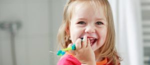 Лечение у детей молочных и постоянных зубов